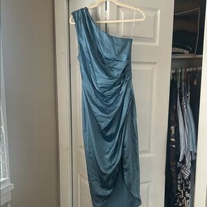Elliatt Teal One-Shoulder Dress